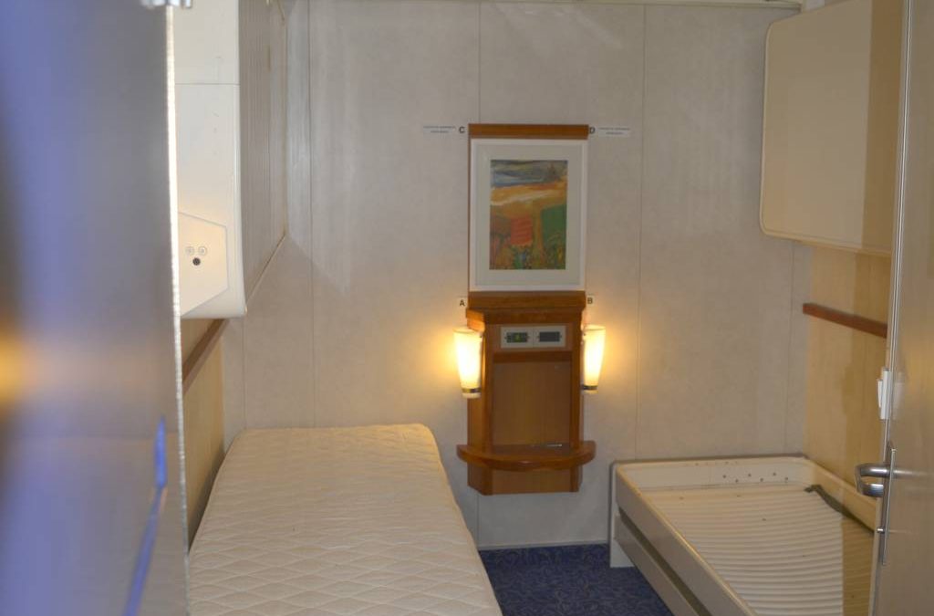 ACCOMMODATION 5